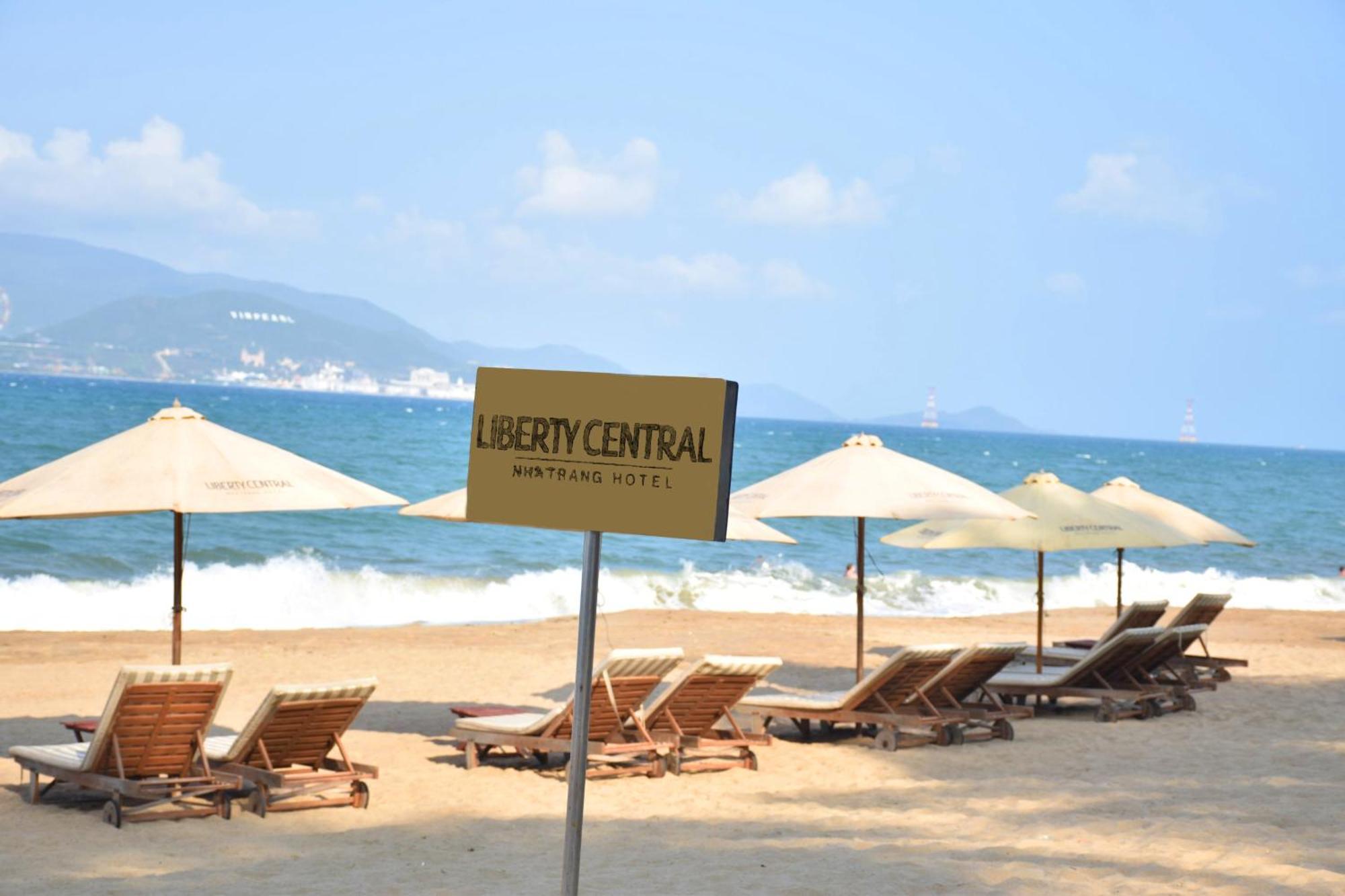 Liberty Central Nha Trang Hotel Bagian luar foto